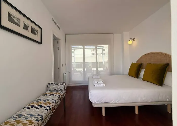 Stunning Penthouse In Tetuan For 4 Pax - Coruna